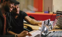 吃瓜爆料音乐叫什么,揭秘“吃瓜爆料”背后的热门歌曲